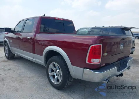 2017 Ram 1500 Laramie 4X2 6'4 Box из США, поврежденный, VIN 1C6RR6VT2HS567756